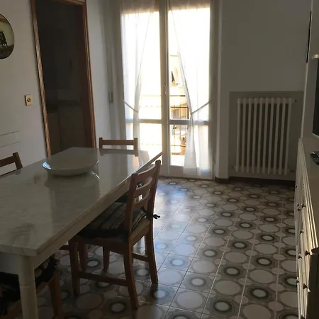 Carmen Apartment